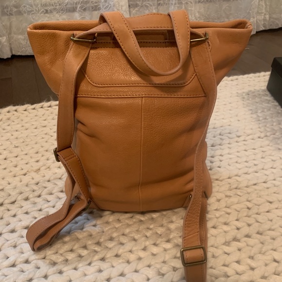 Aspen Convertible Leather Backpack 